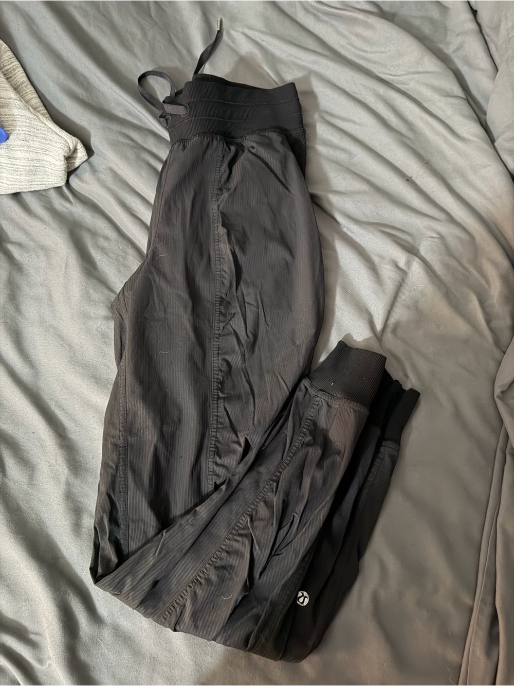Women's black lululemon dance studio joggers